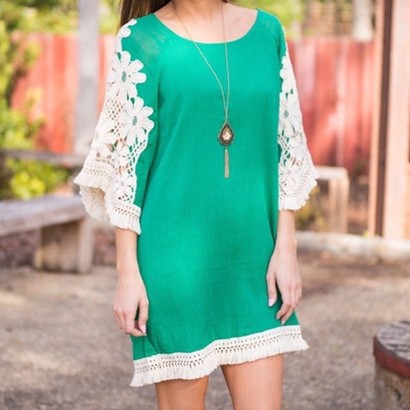 Umgee Dresses & Skirts - Umgee medium green crochet boho fringe tunic dress